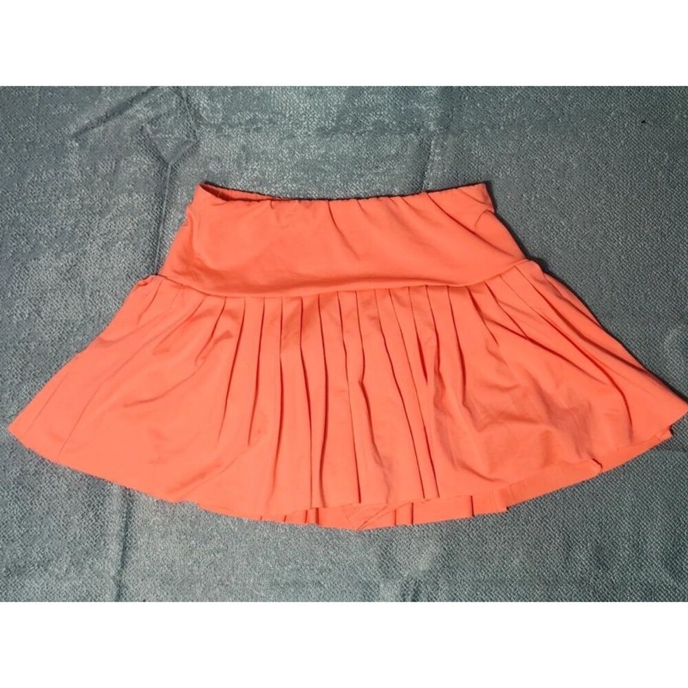 SHEIN Bright Coral Peach Pleated Tennis Skort - Size Small (US 4)